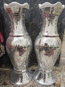 Decorative Mirror Work Vase Pair for Wedding Home Decor Pakistan
شیشے کے گملے شادی بیاہ گھر کی سجاوٹ کے لیے
