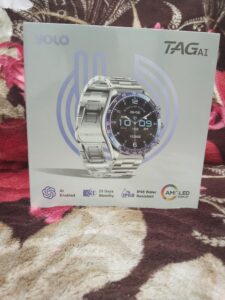 YOLO TAG AI Smartwatch Silver Box Pack
